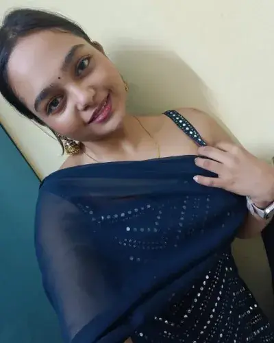 Call Girl Service in Parola